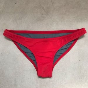JOLYN Red Bali bottoms